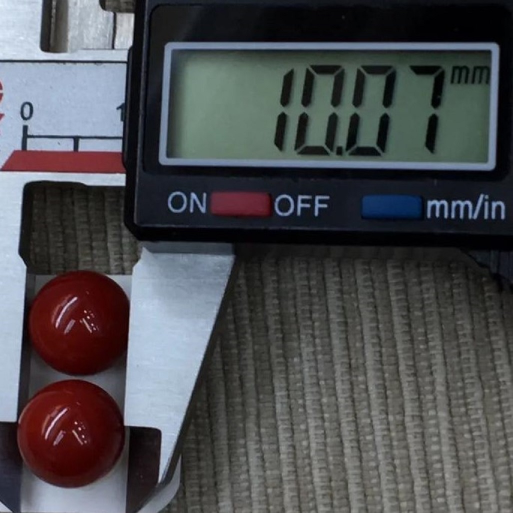 トップクラスのアカ(Aka)赤珊瑚ビーズ